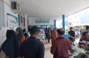 Foto: Penumpang di Pelabuhan Ahmad Yani 