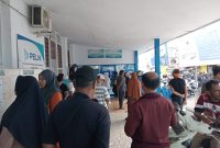 Foto: Penumpang di Pelabuhan Ahmad Yani 